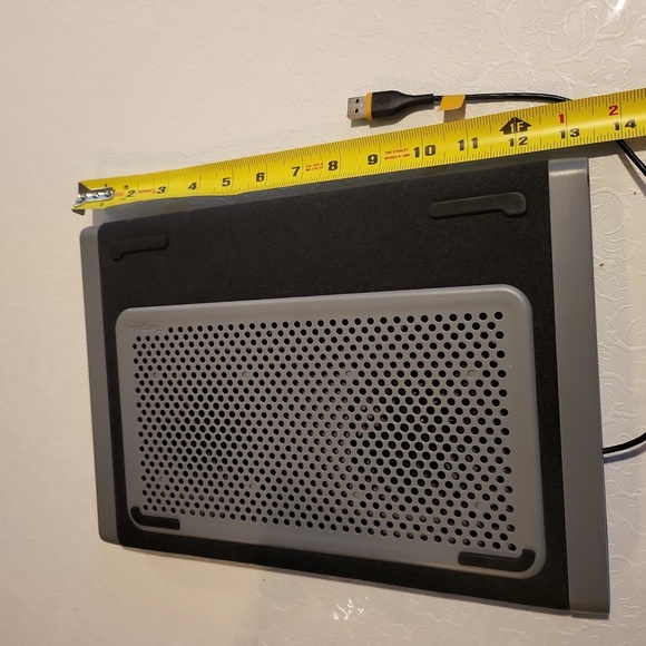 Targus Cooling Pad Mini Black and Silver - Picture 5 of 5